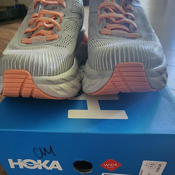 HOKA Women's Bondi 7 Running Shoes - Gray and Orange - Picture 6 of 7